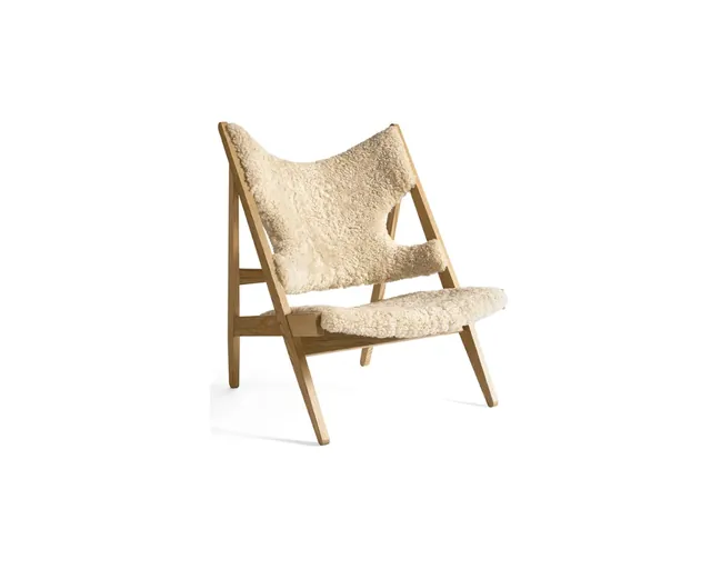 The sheepskin frame armchair in natural